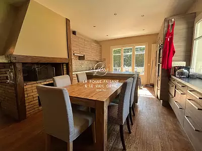 Maison, 240 m²
