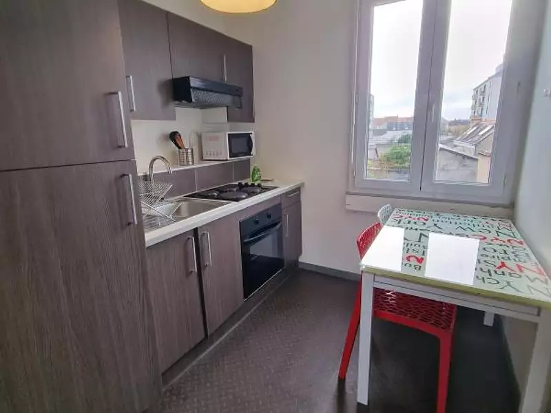 Immeuble, 200 m²