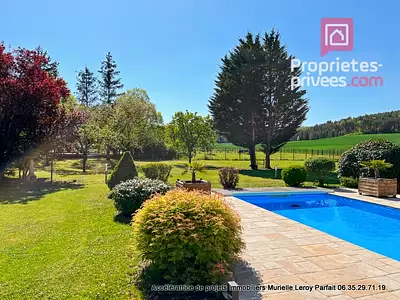 Maison, 319 m²