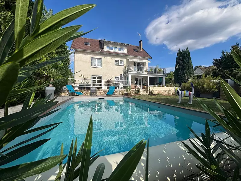 Maison, 153 m²