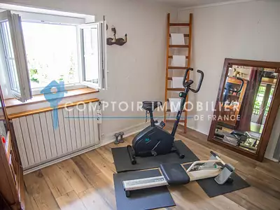 Maison, 180 m²