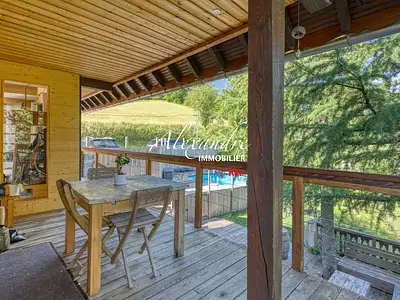 Maison, 166 m²