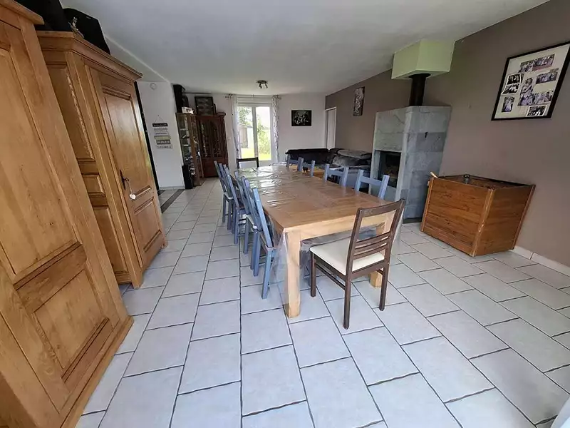 Maison, 215 m²