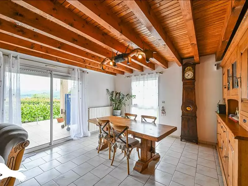 Maison, 186 m²