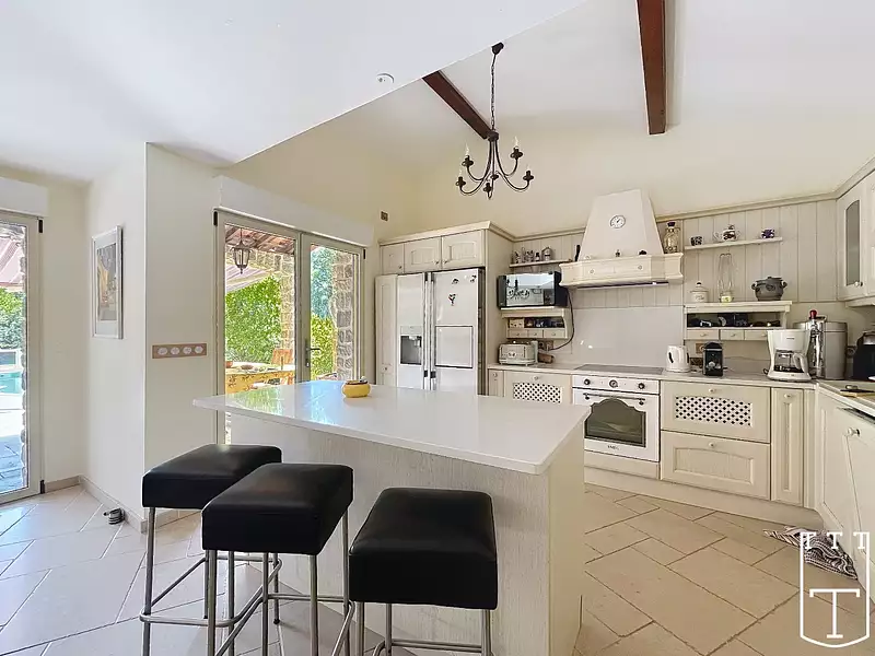 Maison, 140 m²