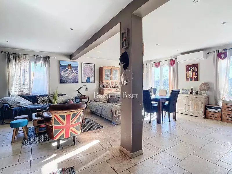 Maison, 175 m²