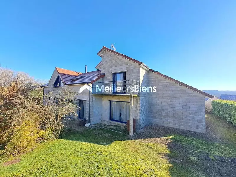 Maison, 241 m²