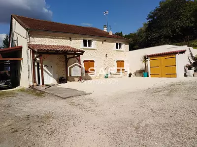 Maison, 267 m²