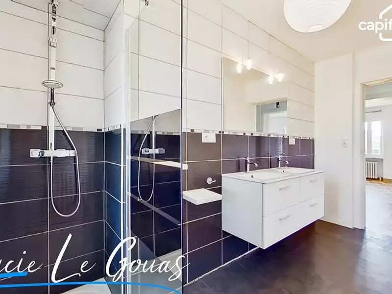 Maison, 111 m²