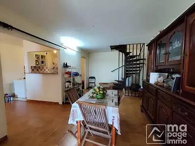 Maison, 120,23 m²