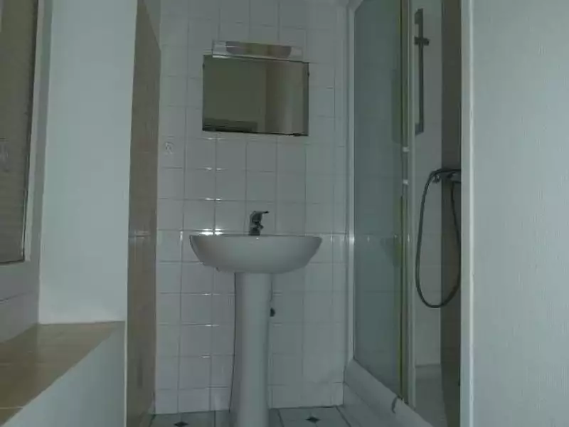 Immeuble, 196 m²