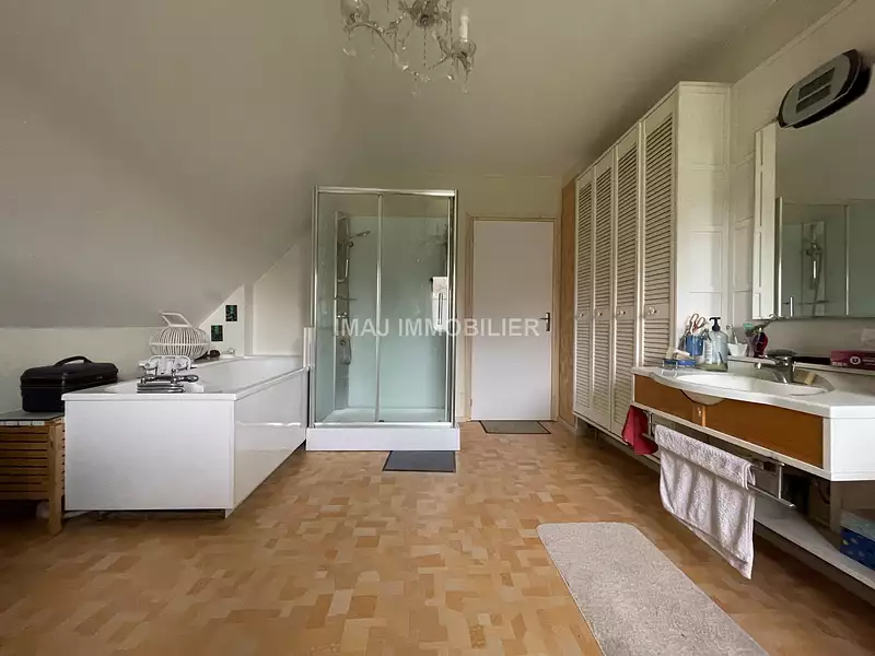 Maison, 211,25 m²