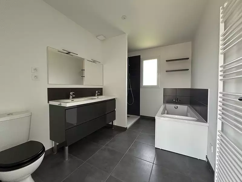 Maison, 130 m²