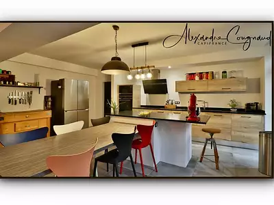 Maison, 307 m²