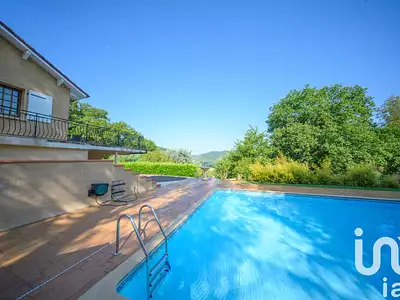 Maison, 312 m²