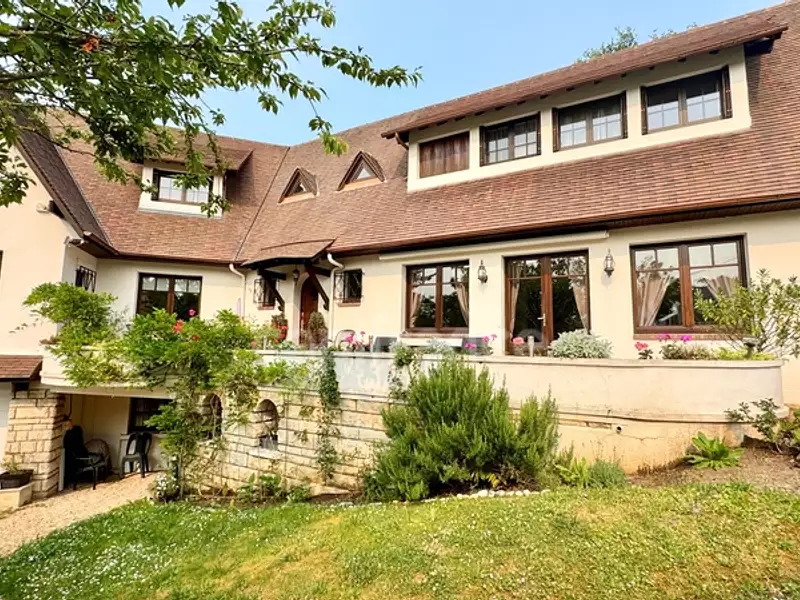 Maison, 265 m²