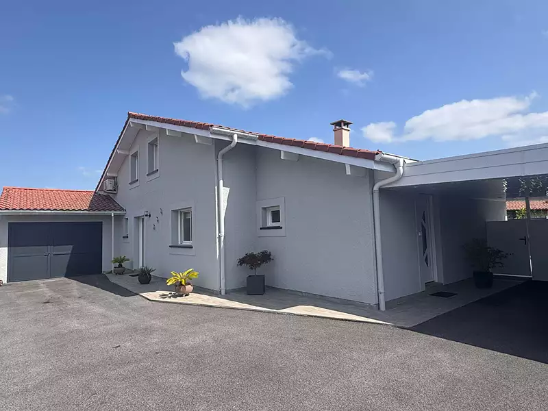 Maison, 172 m²