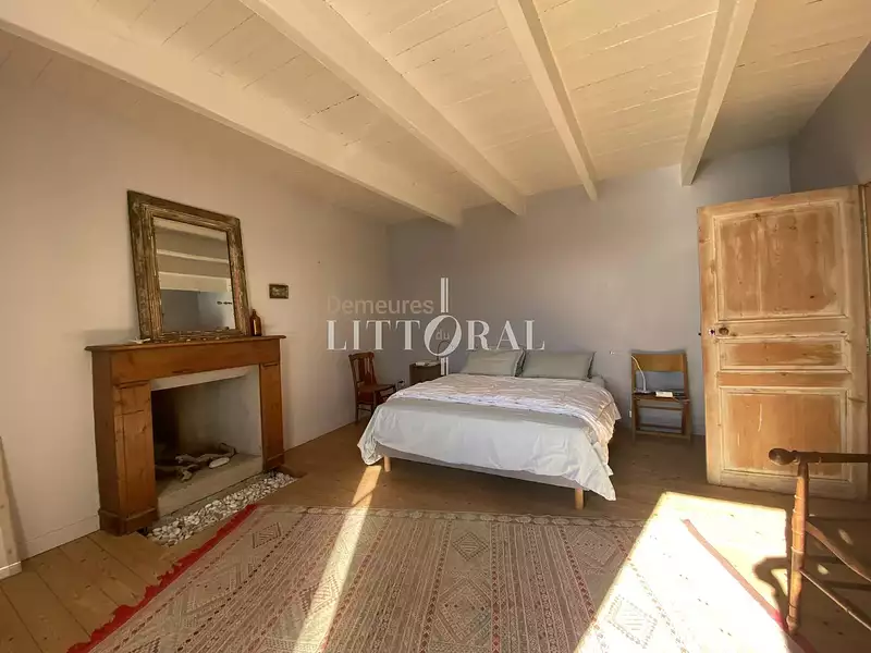 Maison, 180 m²