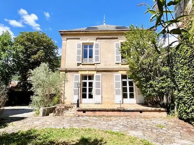 Maison, 236,95 m²