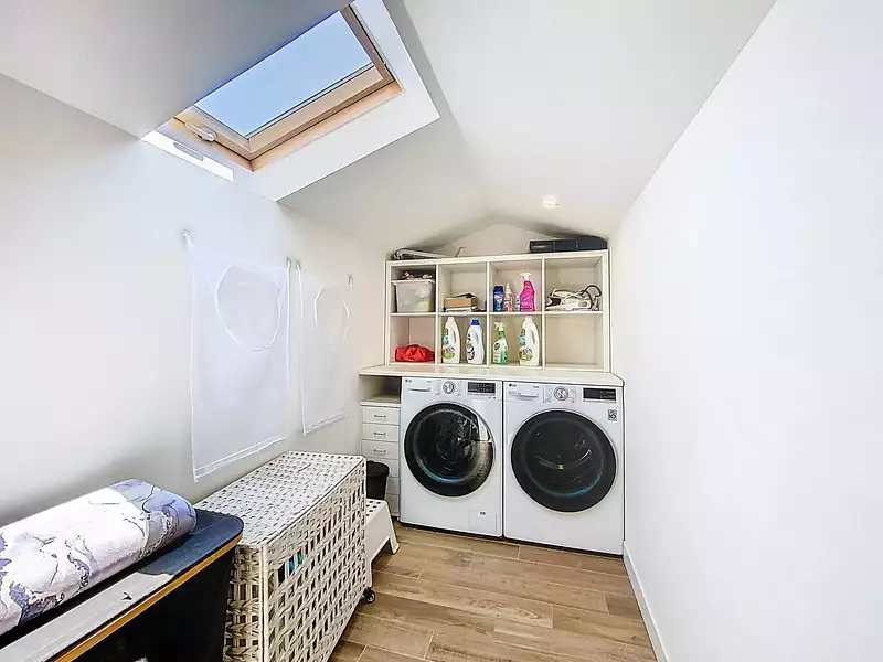 Maison, 185 m²