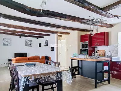 Maison, 225 m²
