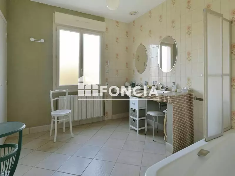 Maison, 189 m²