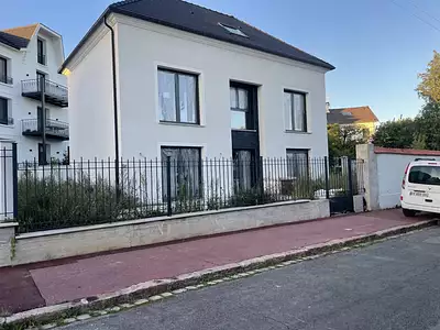 Maison, 205 m²