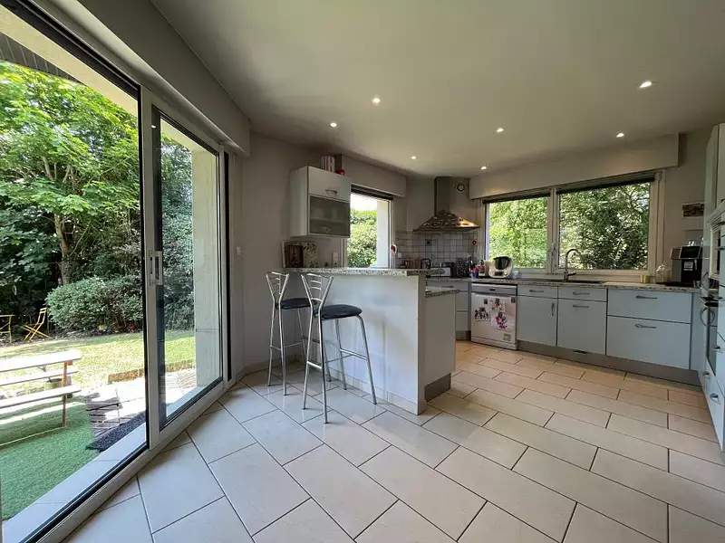 Maison, 208 m²