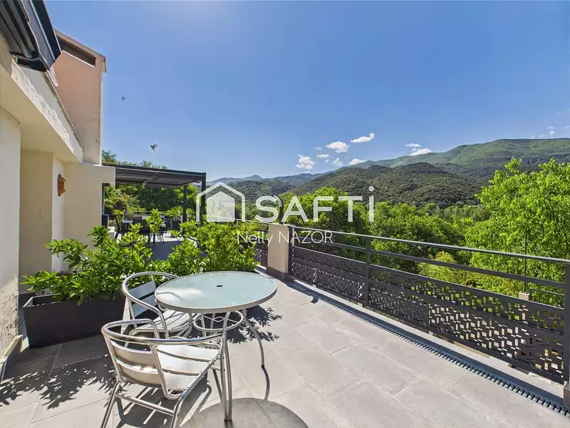 Maison, 282 m²
