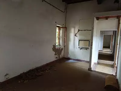 Maison, 950 m²