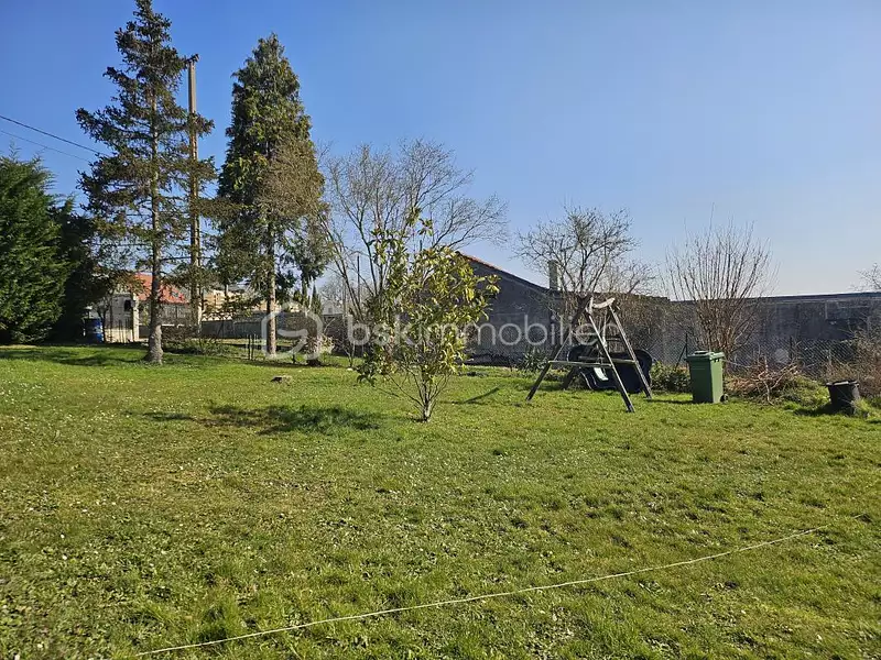 Terrain, 451 m²