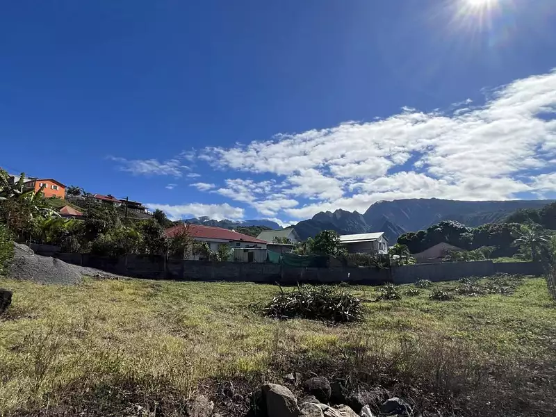 Terrain, 988 m²
