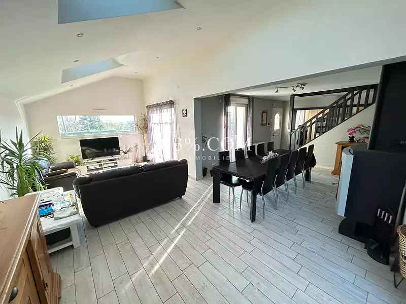 Maison, 140 m²