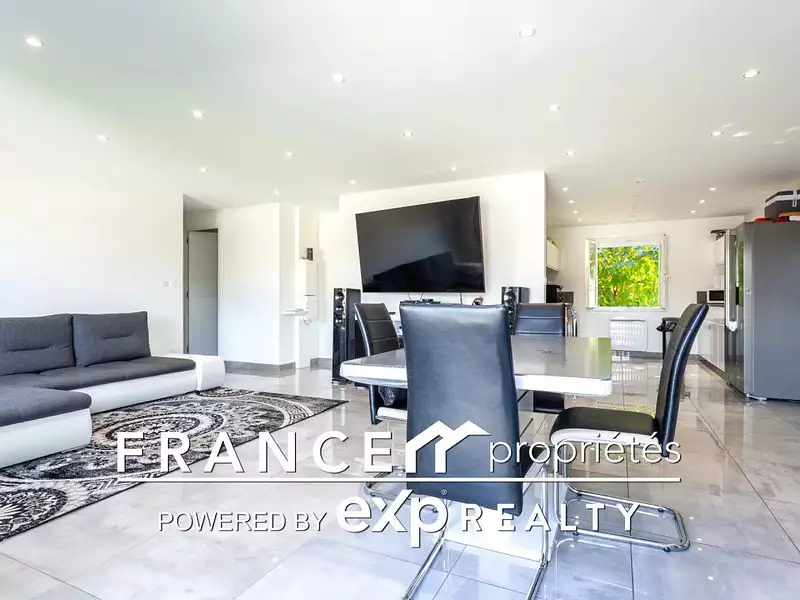 Maison, 84 m²