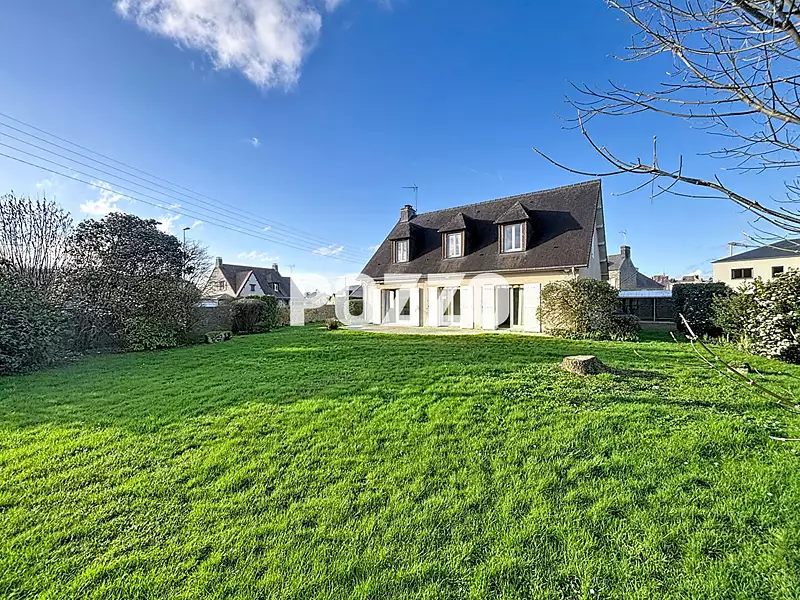 Maison, 161 m²