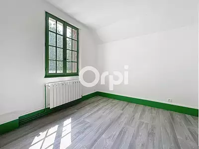Maison, 210 m²