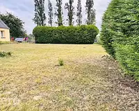Terrain, 703 m²