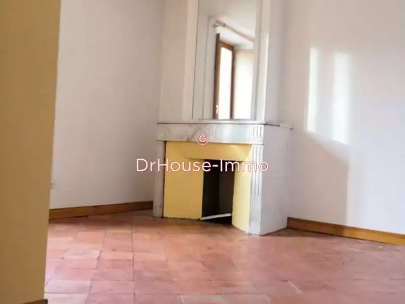 Immeuble, 280 m²