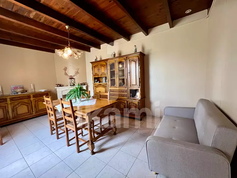 Maison, 115,23 m²