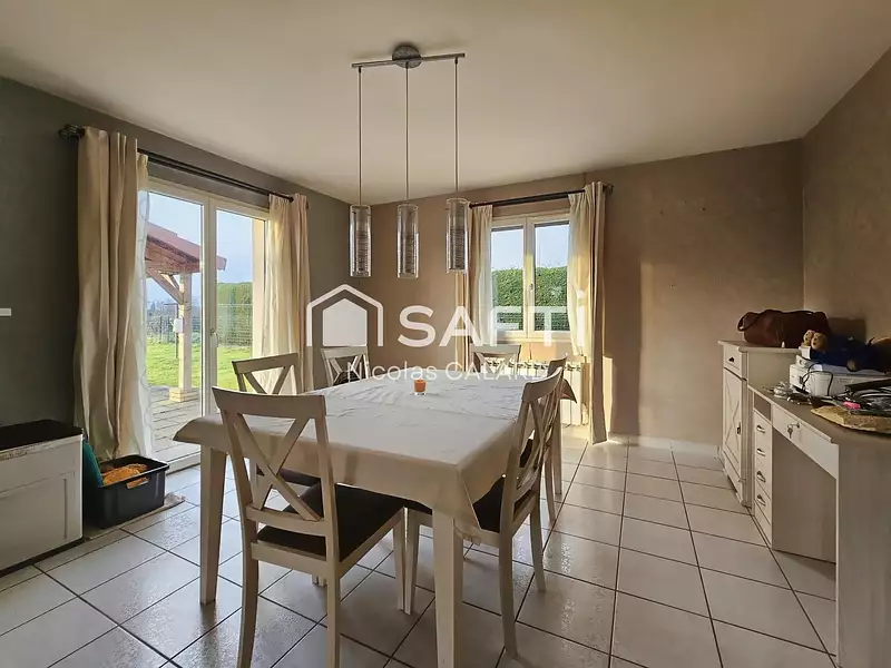 Maison, 77 m²