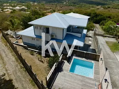Maison, 256 m²
