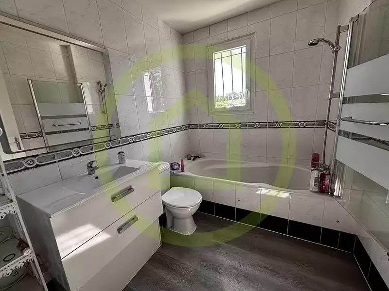 Maison, 149 m²