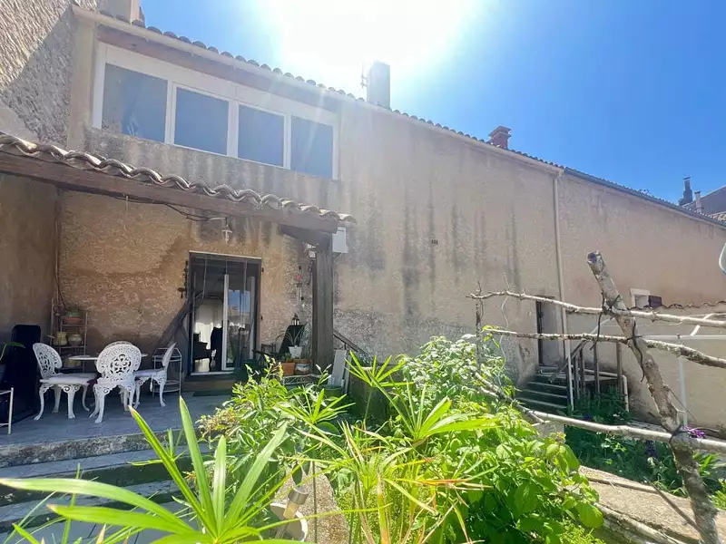 Maison, 106 m²
