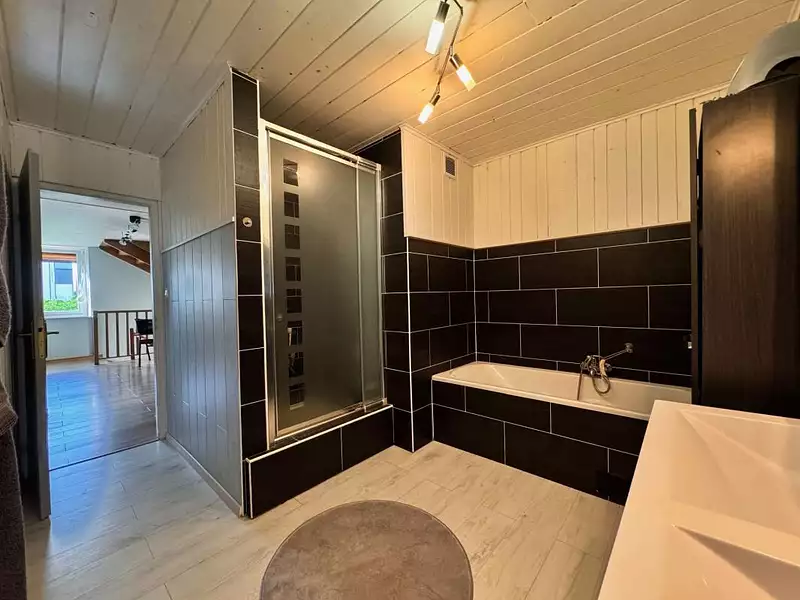 Maison, 227 m²