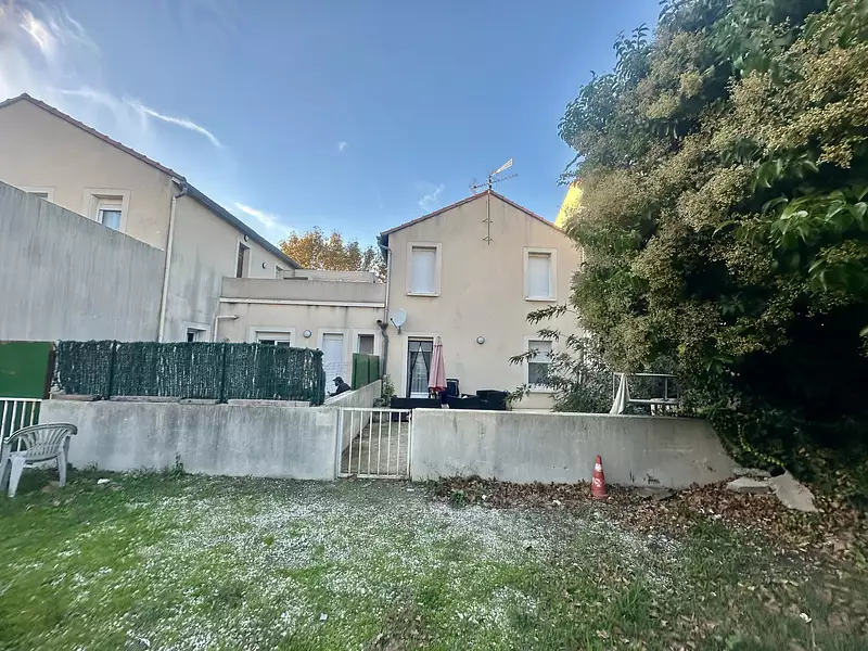 Immeuble, 371 m²