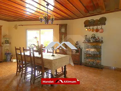 Maison, 166 m²