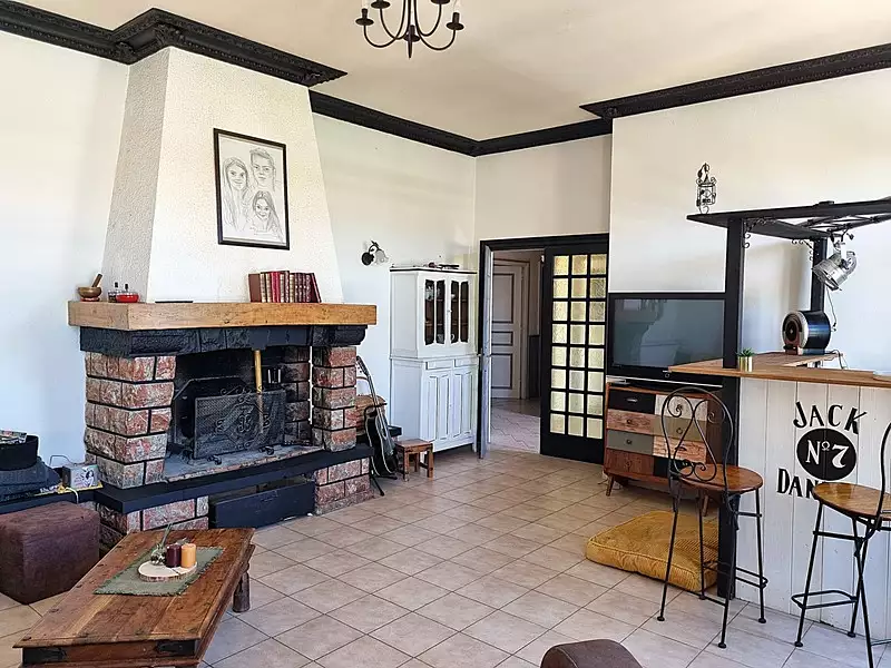 Maison, 260 m²