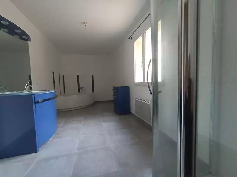 Maison, 190 m²