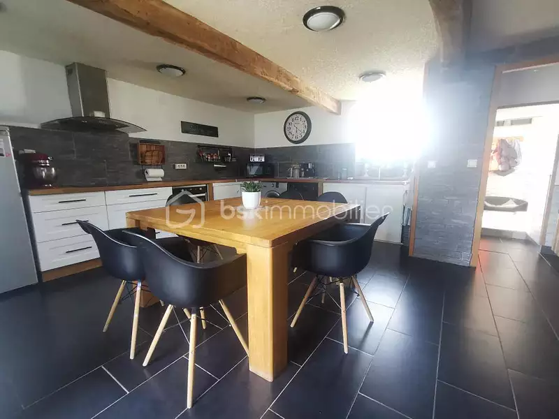Maison, 105 m²
