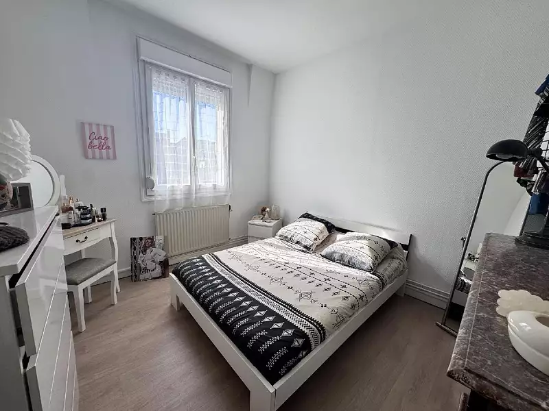 Immeuble, 168 m²